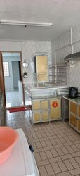 Tampines Street 42 (D18), Shop House #552435561